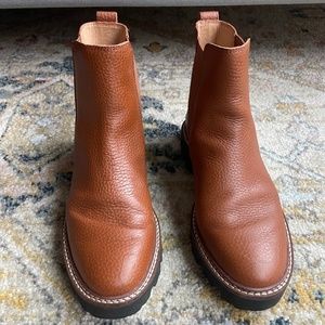 Madewell Leather Chelsea Boots (6.5)